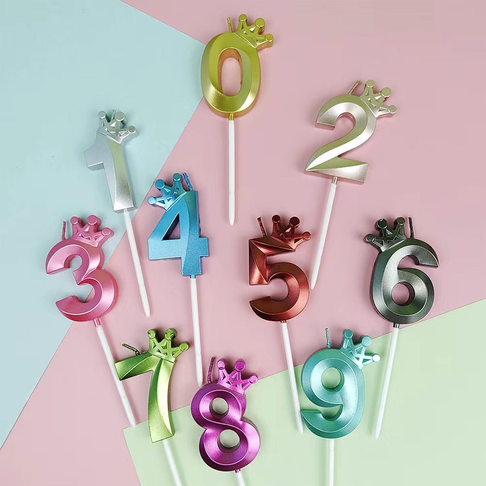 0-9 Birthday Candle Numbers, Birthday Candle with Crown, Multi-colour, 3D Diamond Shape Cake Birthday Candle, Birthday Decoration Candle, Wedding Party, Graduation Ceremony, etc.