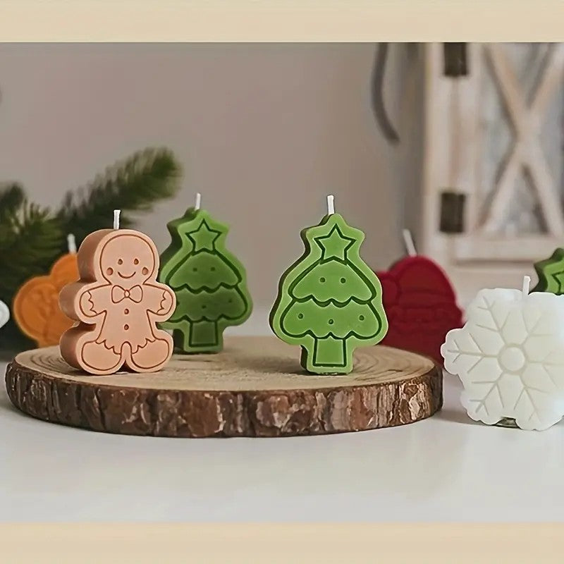 4 Piece Christmas Themed Scented Candle, Christmas Snowman Gingerbread Man Tree Bells and Father Christmas Cute Design Scented Candle